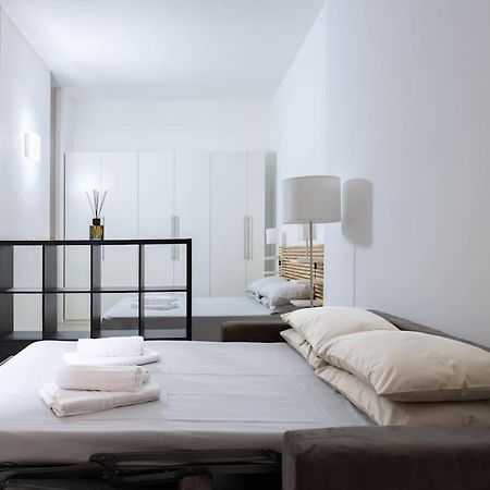 Apartment Isaia - 10 Minutes From Piazza Maggiore Bologna Exterior photo